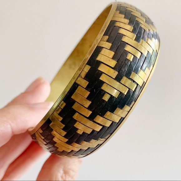 Vintage Brass & Black Woven Chevron Wide Bangle - Picture 4 of 4